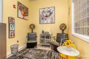 2074 Ayrsley Town Blvd, Charlotte, NC 28273 - Photo 18