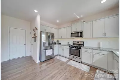 9609 Margrave Drive, Gastonia, NC 28056 - Photo 4