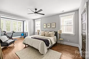 1431 Tippah Park Ct, Charlotte, NC 28205 - Photo 4
