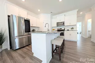 644 Altamonte Dr, Clover, SC 29710 - Photo 6
