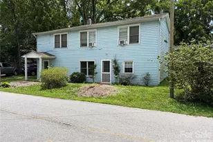 401 N Lakeside Dr, Hendersonville, NC 28739 - Photo 2