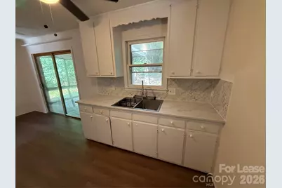 2549 N Olivers Road, Newton, NC 28658 - Photo 4