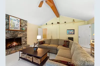 3 High Meadows Drive, Candler, NC 28715 - Photo 8