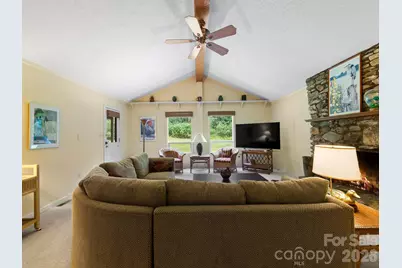 3 High Meadows Drive, Candler, NC 28715 - Photo 6