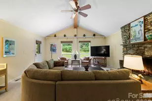 3 High Meadows Dr, Candler, NC 28715 - Photo 6
