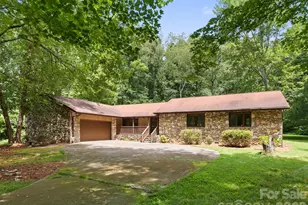 3 High Meadows Dr, Candler, NC 28715 - Photo 2
