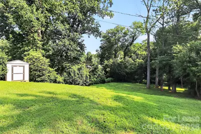 3945 Winfield Drive, Charlotte, NC 28205 - Photo 16