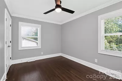 3945 Winfield Drive, Charlotte, NC 28205 - Photo 10