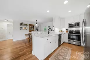 2404 23rd St Dr NE, Hickory, NC 28601 - Photo 10
