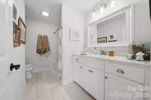 2404 23rd St Dr NE, Hickory, NC 28601 - Photo 20