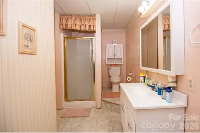 100 Oakridge Drive, Morganton, NC 28655 - Photo 30