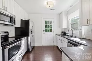 2508 Rozzelles Ferry Rd, Charlotte, NC 28208 - Photo 2