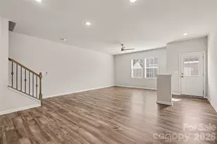 4471 Potters Wheel Dr, Fort Mill, SC 29715 - Photo 4