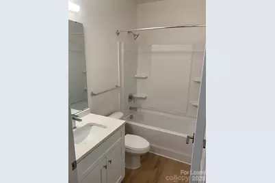 3515 Markland Drive #301, Charlotte, NC 28208 - Photo 10