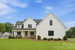 257 Glenwood Dr, Oakboro, NC 28129 - Photo 2