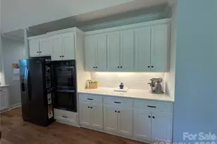 257 Glenwood Dr, Oakboro, NC 28129 - Photo 6