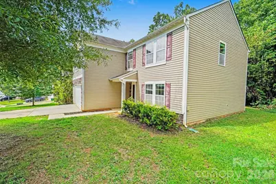7227 Cypress Ridge Drive, Charlotte, NC 28262 - Photo 2