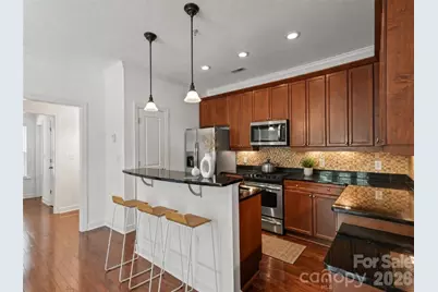 1903 Kenilworth Avenue #105, Charlotte, NC 28203 - Photo 8