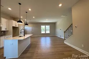 5715 Gulch Pl, Charlotte, NC 28215 - Photo 4