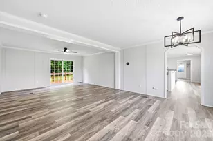 1006 Canada Dr, Dallas, NC 28034 - Photo 4