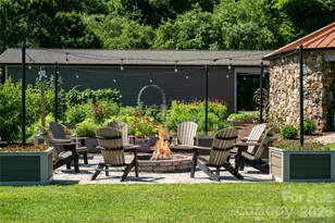 660 Pleasant Grove Rd, Hendersonville, NC 28739 - Photo 42