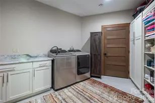 660 Pleasant Grove Rd, Hendersonville, NC 28739 - Photo 36