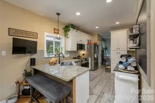 8 Blaines Wy, Candler, NC 28715 - Photo 10