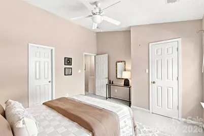 1323 Anthem Court, Charlotte, NC 28205 - Photo 24
