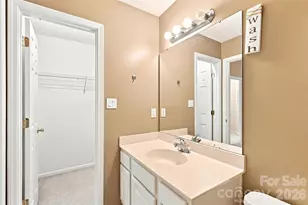 1323 Anthem Ct, Charlotte, NC 28205 - Photo 30