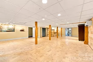 199 Bethlehem Manufacturing Ln, Hickory, NC 28601 - Photo 16