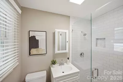 8223 Knollwood Circle, Charlotte, NC 28213 - Photo 26
