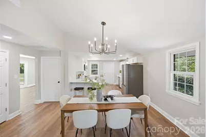 8223 Knollwood Circle, Charlotte, NC 28213 - Photo 14