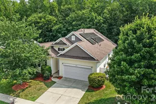 3813 Quiet Creek Cir, Charlotte, NC 28213 - Photo 4