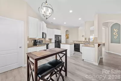 3813 Quiet Creek Circle, Charlotte, NC 28213 - Photo 10