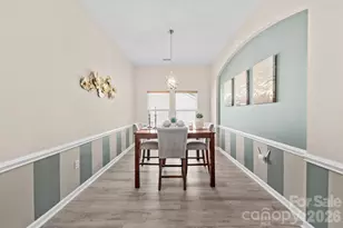 3813 Quiet Creek Cir, Charlotte, NC 28213 - Photo 6