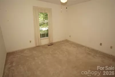1534 Daybreak Ridge Road, Kannapolis, NC 28081 - Photo 2