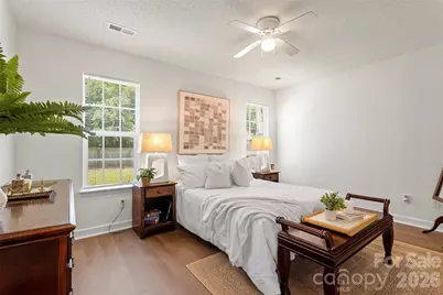 8019 Shiny Meadow Lane, Charlotte, NC 28215 - Photo 14