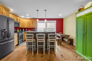 1086 Carters Ridge Rd, Spruce Pine, NC 28777 - Photo 20
