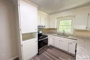 4305 Dawnwood Dr, Gastonia, NC 28056 - Photo 10