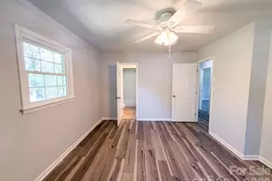 4305 Dawnwood Dr, Gastonia, NC 28056 - Photo 4