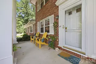 101 Boyd Dr, Flat Rock, NC 28731 - Photo 6