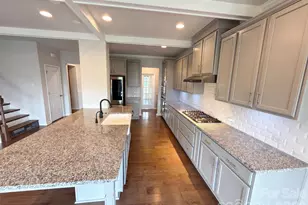 3001 Sterling Dr, Waxhaw, NC 28173 - Photo 2