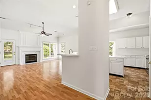 2604 Lamp Post Ln, Kannapolis, NC 28081 - Photo 6