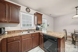 414 E East Village Dr, Monroe, NC 28112 - Photo 14