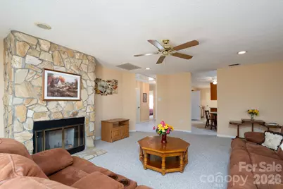 537 Camrose Circle NE, Concord, NC 28025 - Photo 10