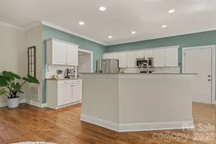 7814 Hollow Oaks Ln, Waxhaw, NC 28173 - Photo 10