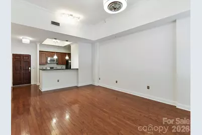 300 W 5th Street #2, Charlotte, NC 28202 - Photo 4