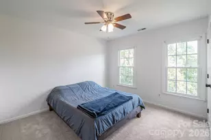 12328 Sandringham Pl, Charlotte, NC 28262 - Photo 32