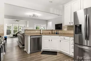 14558 Greenpoint Ln, Huntersville, NC 28078 - Photo 10
