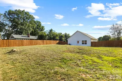 934 N New Hope Road, Gastonia, NC 28054 - Photo 14